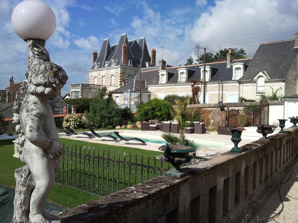 Villa Le Petit Nid Neuillé-le-Lierre Zimmer foto